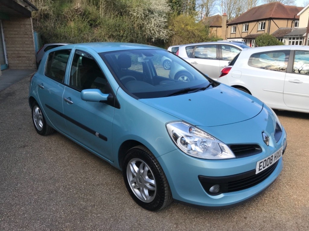 RENAULT CLIO
