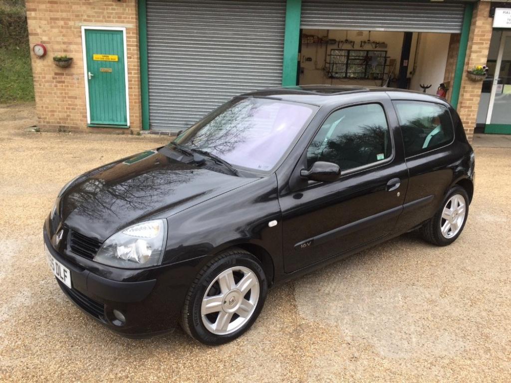 RENAULT CLIO