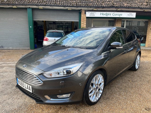 FORD FOCUS 1.5 TDCI TITANIUM X TOP SPEC LOW MILEAGE FULL FORD HISTORY TWO KEYS FREE ROAD TAX