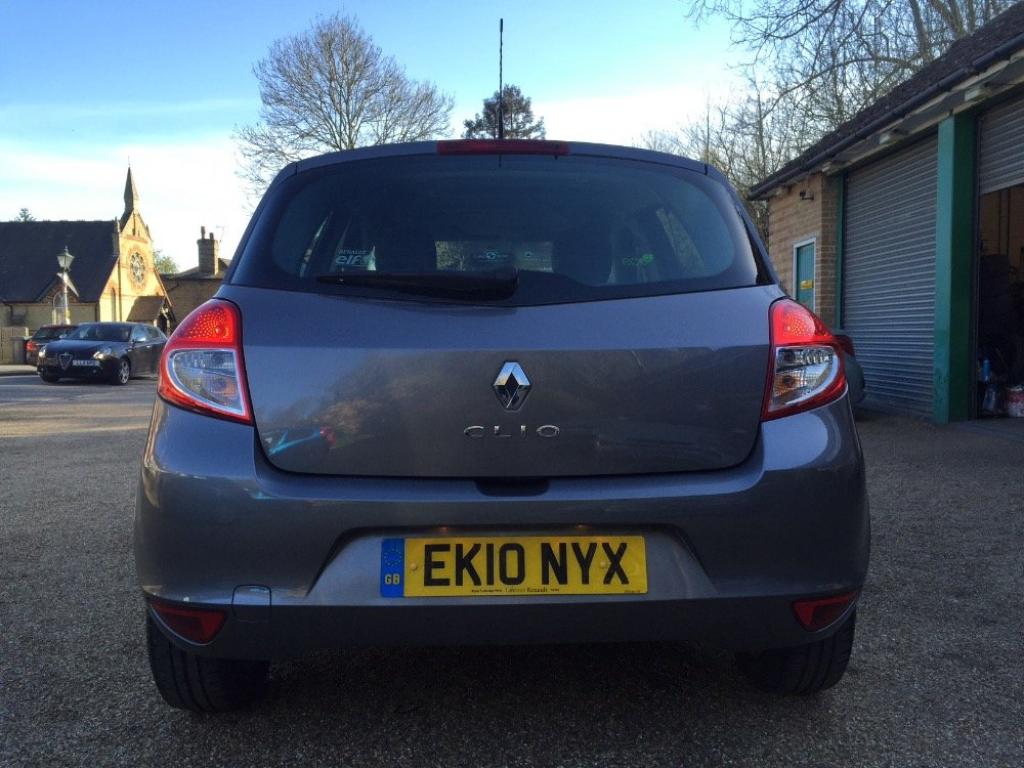 RENAULT CLIO