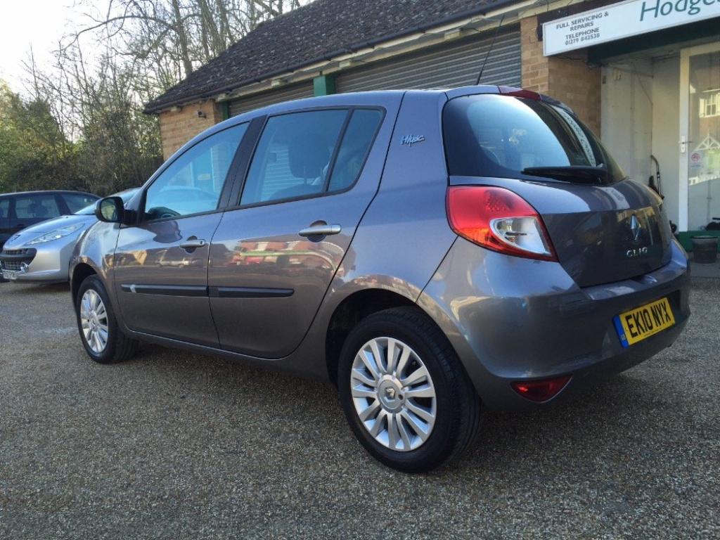 RENAULT CLIO
