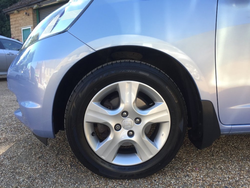 HONDA JAZZ
