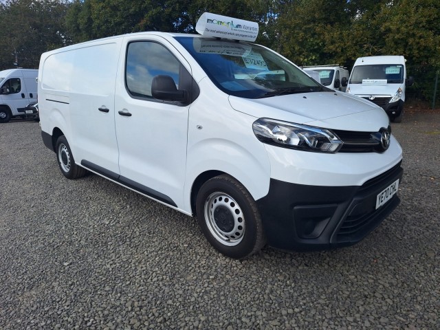 TOYOTA PROACE 2.0 D Icon lwb 