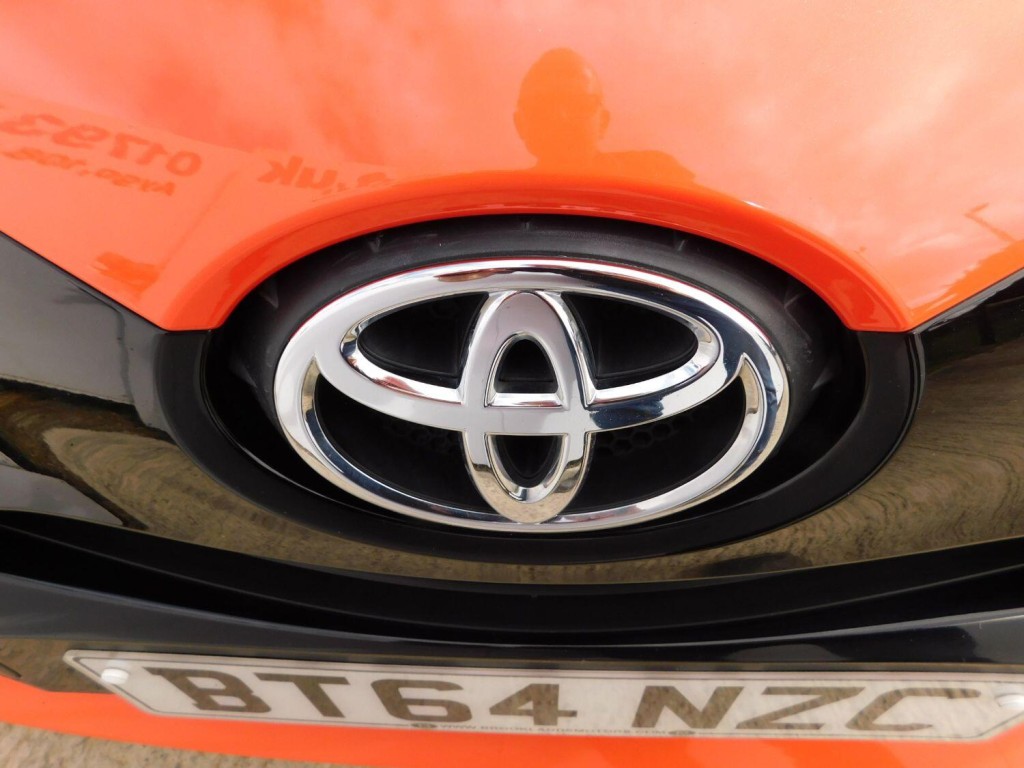TOYOTA AYGO
