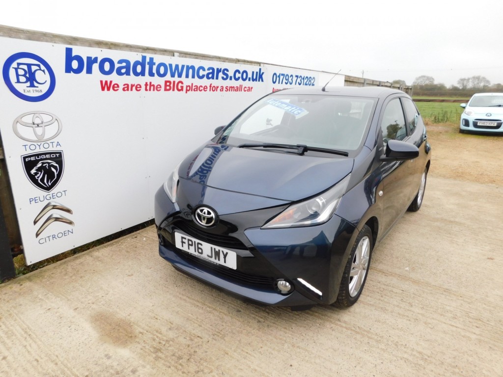 View TOYOTA AYGO 1.0 VVT-i x-pression