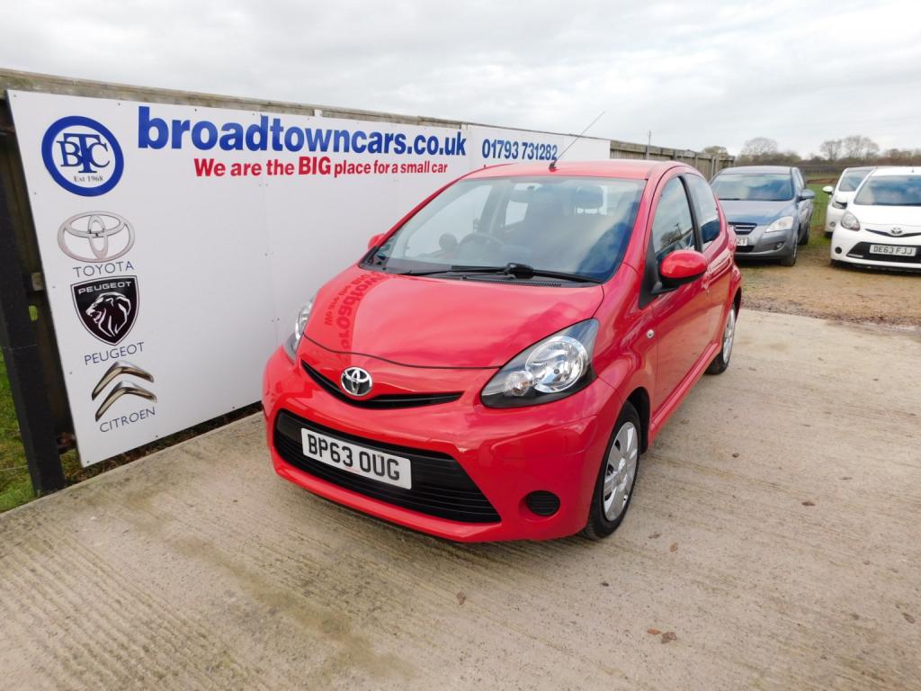 View TOYOTA AYGO 1.0 VVT-i Move
