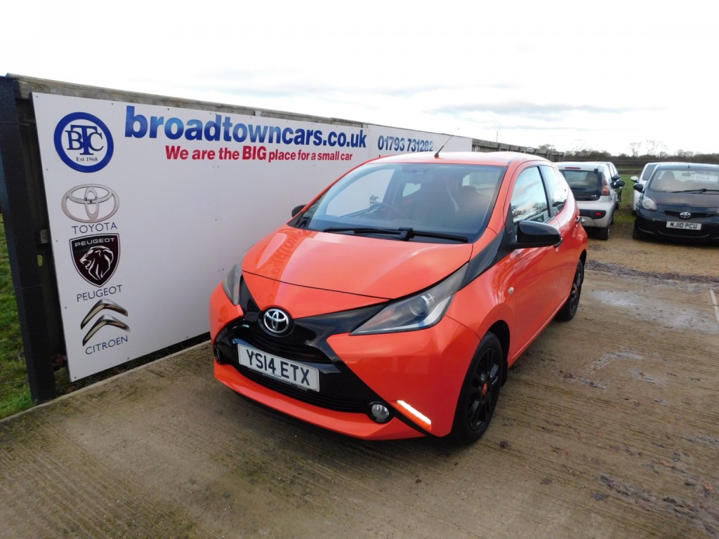 View TOYOTA AYGO 1.0 VVT-i x-cite