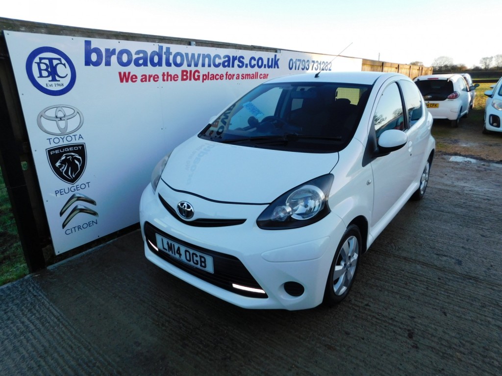 View TOYOTA AYGO 1.0 VVT-i Move