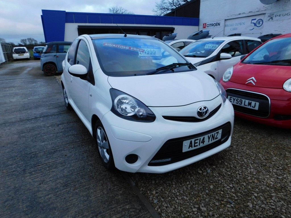 View TOYOTA AYGO 1.0 VVT-i Move