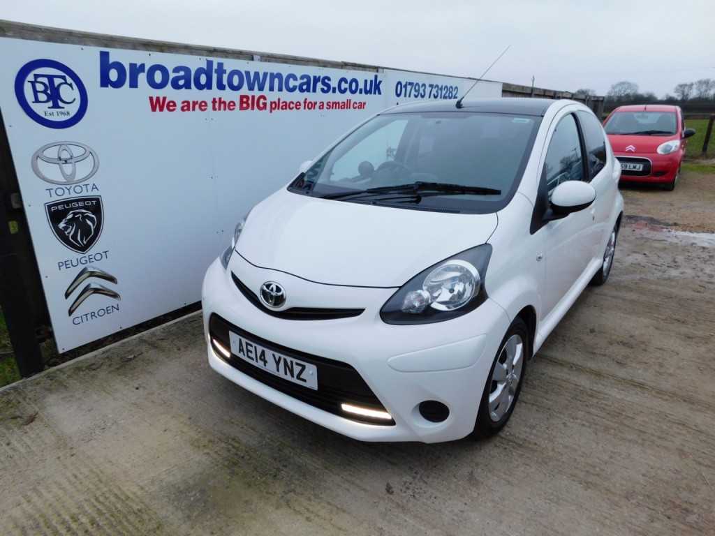 View TOYOTA AYGO 1.0 VVT-i Move