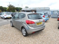 KIA VENGA