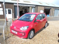 VOLKSWAGEN UP