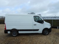 NISSAN NV400