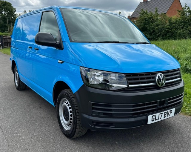 VOLKSWAGEN TRANSPORTER