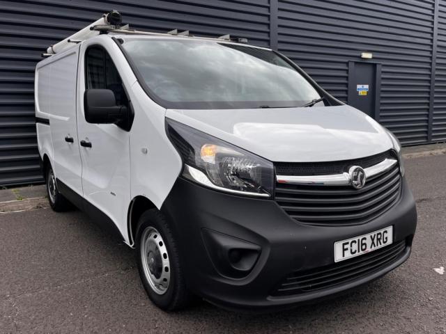 VAUXHALL VIVARO