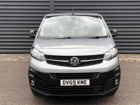 VAUXHALL VIVARO