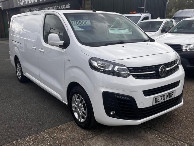 VAUXHALL VIVARO