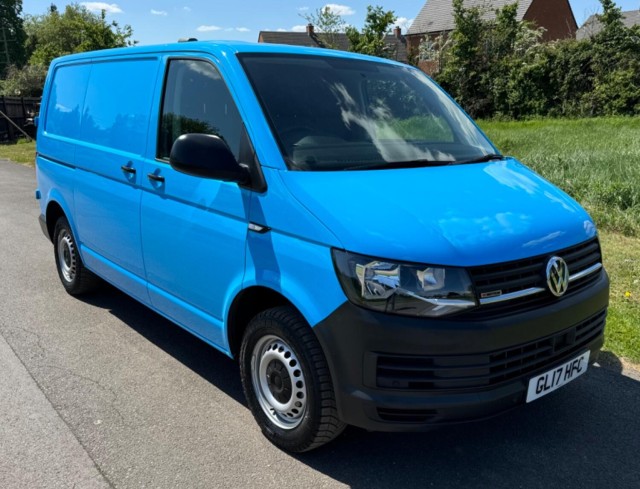 VOLKSWAGEN TRANSPORTER