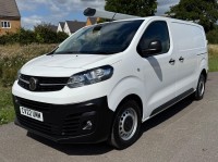 VAUXHALL VIVARO