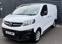 VAUXHALL VIVARO
