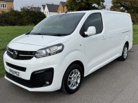 VAUXHALL VIVARO