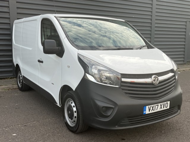 VAUXHALL VIVARO