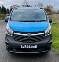 VAUXHALL VIVARO