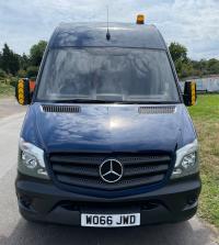 MERCEDES-BENZ SPRINTER