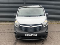 VAUXHALL VIVARO
