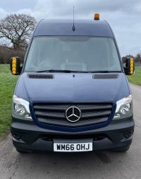 MERCEDES-BENZ SPRINTER