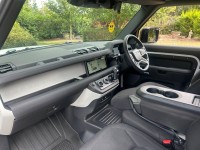 LAND ROVER DEFENDER 90
