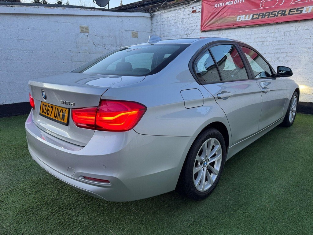 BMW 3 SERIES