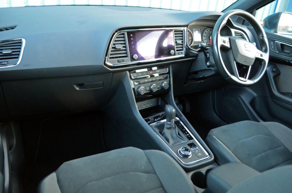 View SEAT ATECA 1.6 TDI XCELLENCE DSG 69