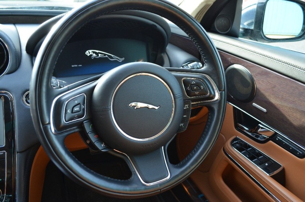 JAGUAR XJ 5.0 V8 Portfolio 2011
