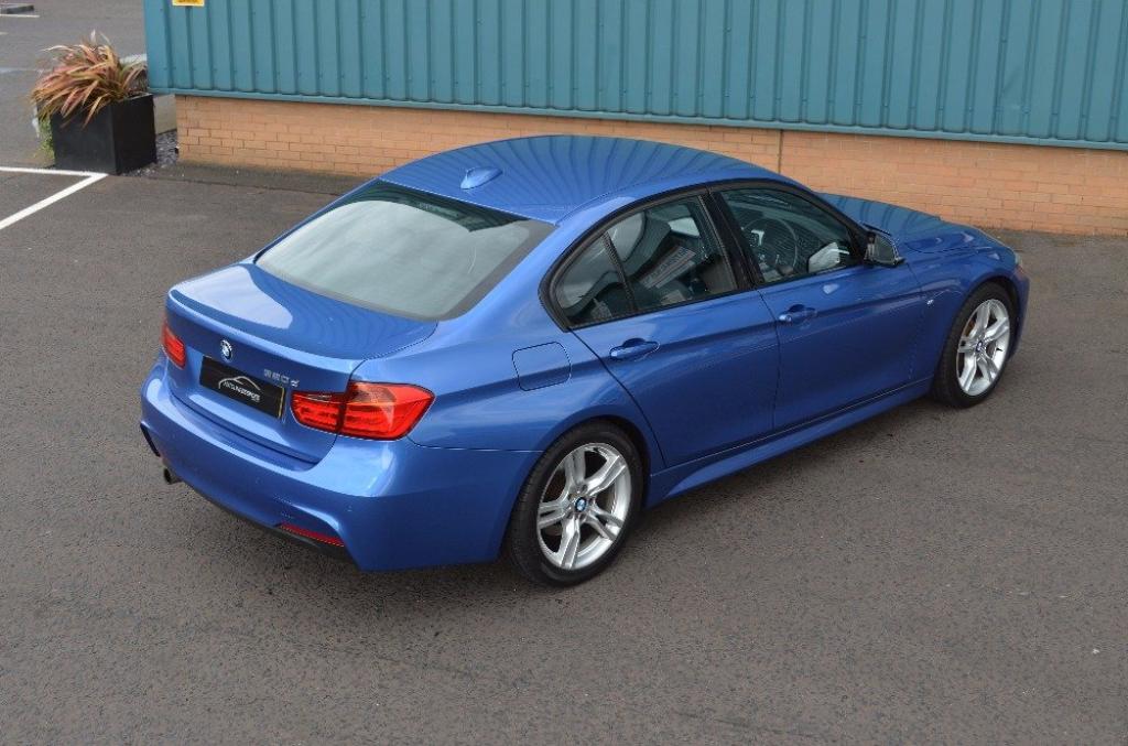 BMW 3 SERIES 320d M-Sport 62 2012