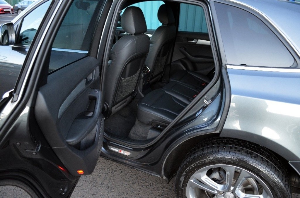 AUDI Q5 2.0 TDI S Line Plus Quattro 14 2014