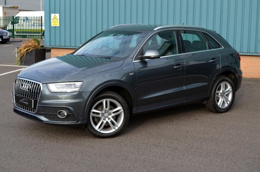 AUDI Q3 2.0 TDI S-Line Quattro 64 2015