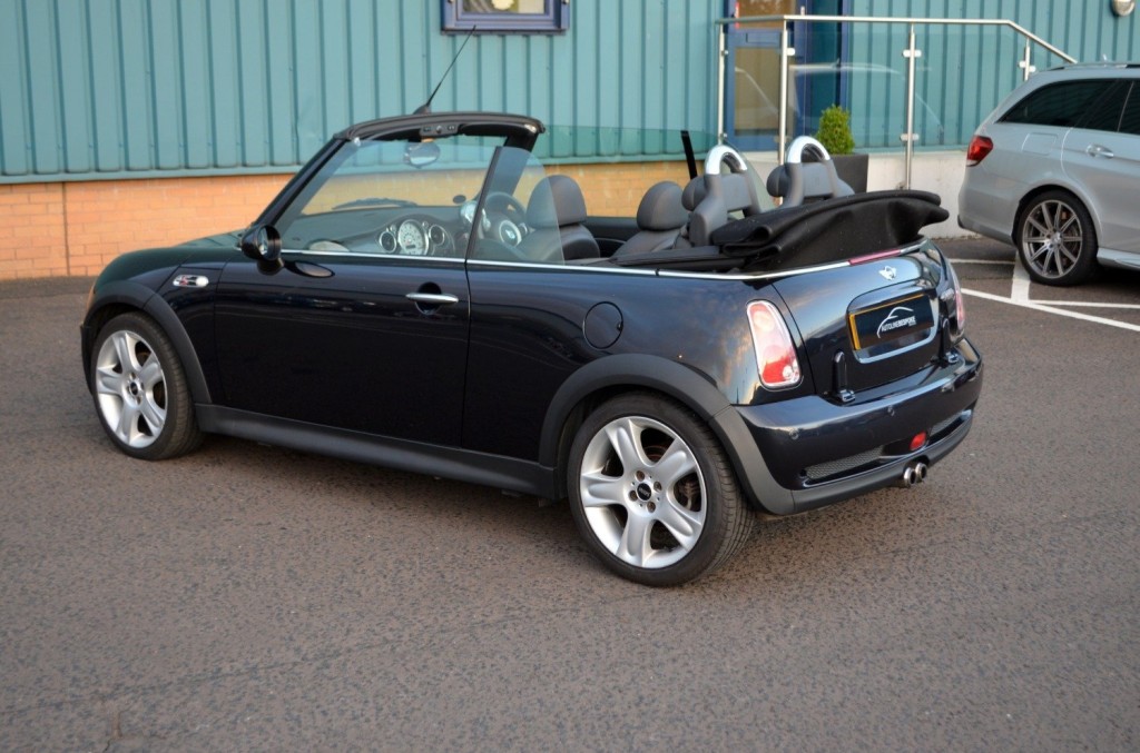 MINI CONVERTIBLE 1.6 Cooper S 56 2006