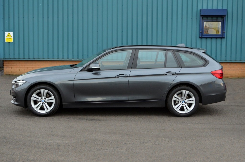 BMW 3 SERIES 320i Sport Touring 65 2015