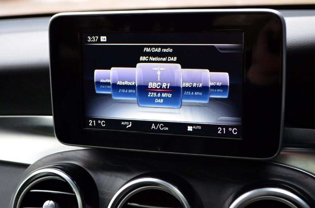 MERCEDES-BENZ GLC 220d AMG Line Premium G-Tronic 4Matic 16 2016