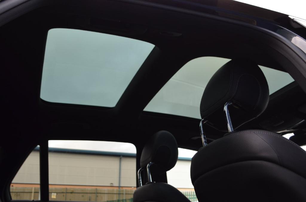 MERCEDES-BENZ GLC 220d AMG Line Premium G-Tronic 4Matic 16 2016