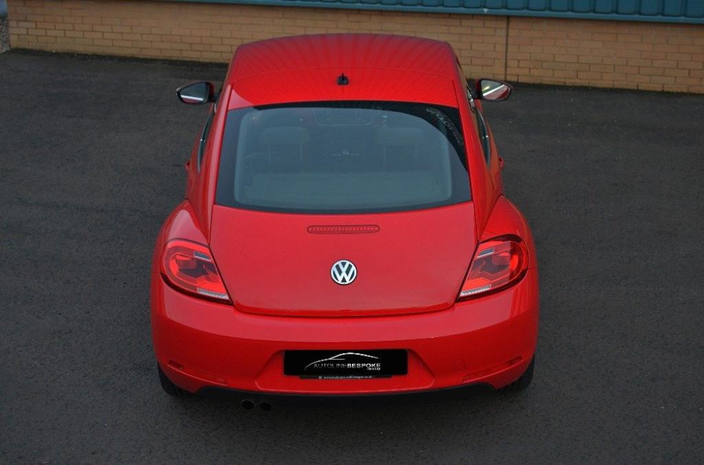 VOLKSWAGEN BEETLE 2.0 TDI Design 62 2012