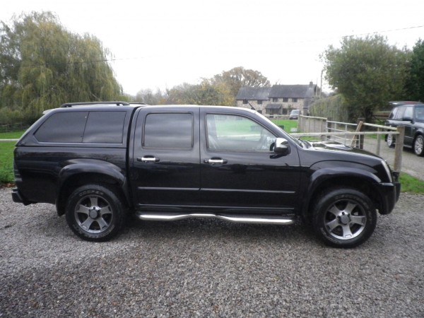 View ISUZU RODEO 3.0 CRD Denver Max LE