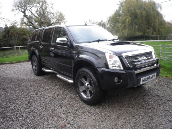 View ISUZU RODEO 3.0 CRD Denver Max LE