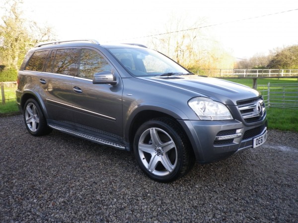 View MERCEDES-BENZ GL CLASS 3.0 GL350 CDI V6 BlueEfficiency