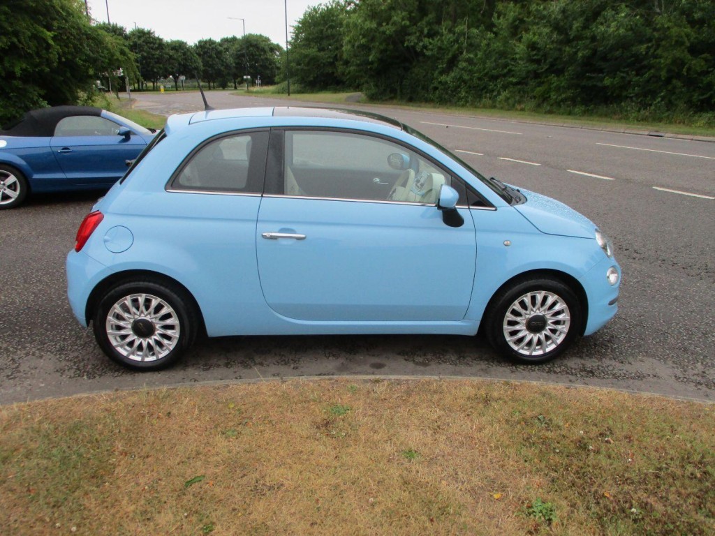 View FIAT 500 1.2 LOUNGE 3 DOOR
