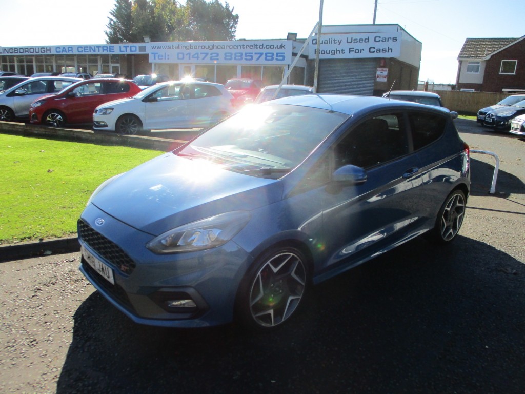 View FORD FIESTA 1.5T 200 BHP ST-3 Eco 3 DOOR.