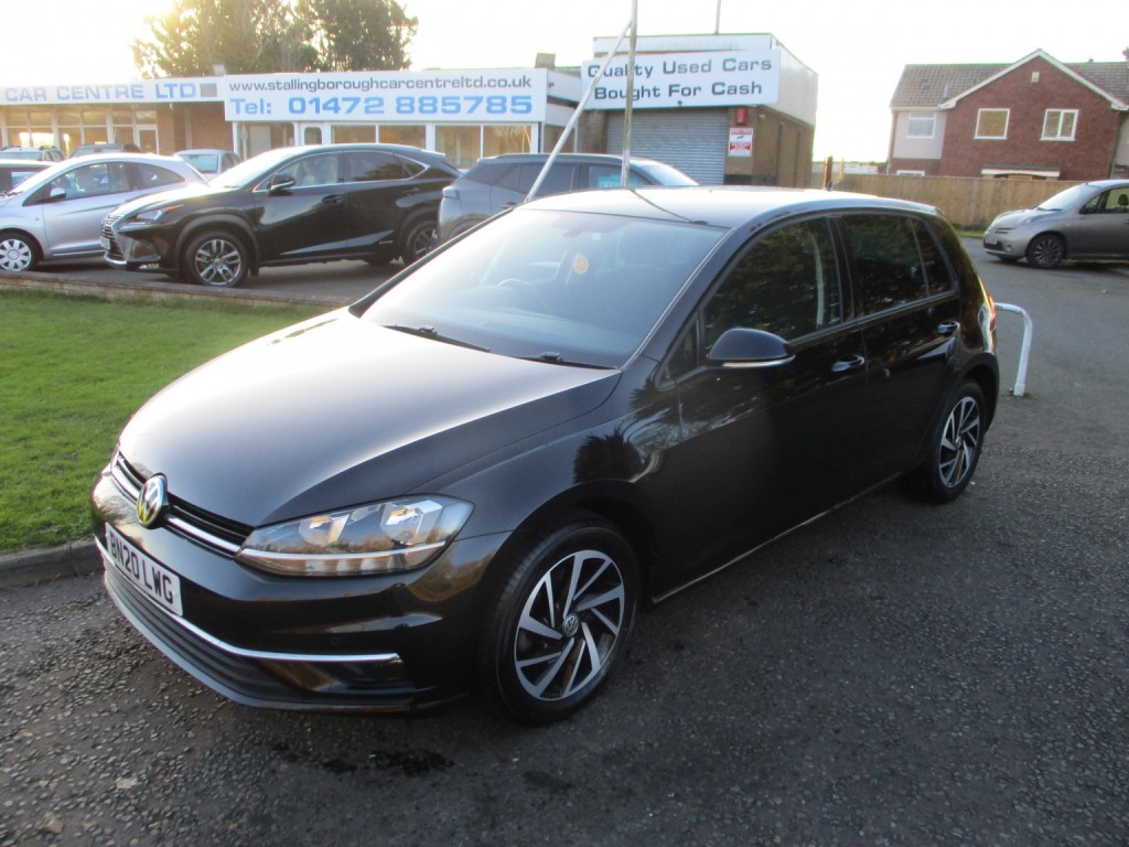 View VOLKSWAGEN GOLF 1.5 TSI EVO MATCH 5 DOOR.