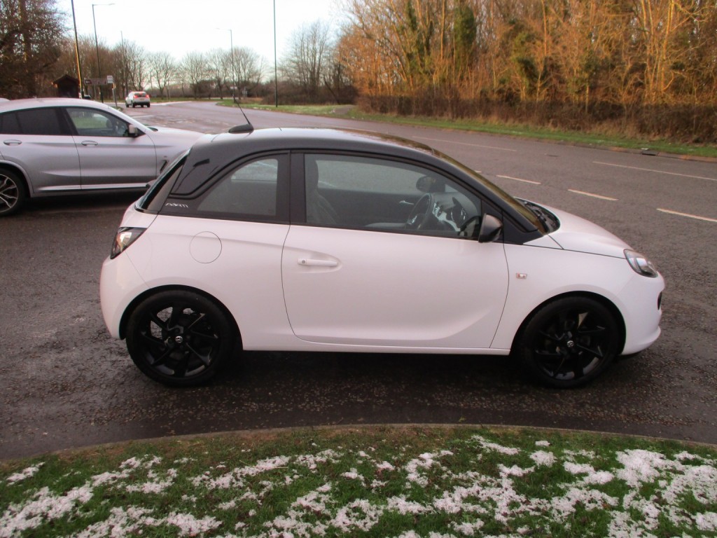 View VAUXHALL ADAM 1.2i GRIFFIN 3 DOOR