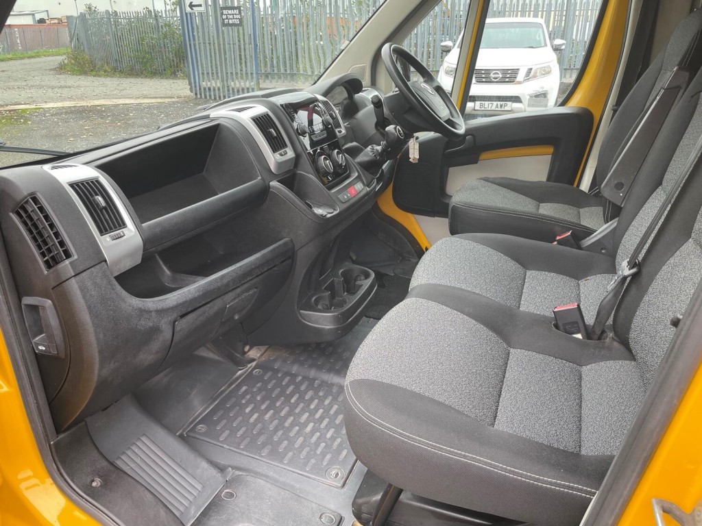 FIAT DUCATO 2.3 Ducato Curtainsider 2.3 Multijet Ii 130hp. 14ft Body. Euro 6. 2019